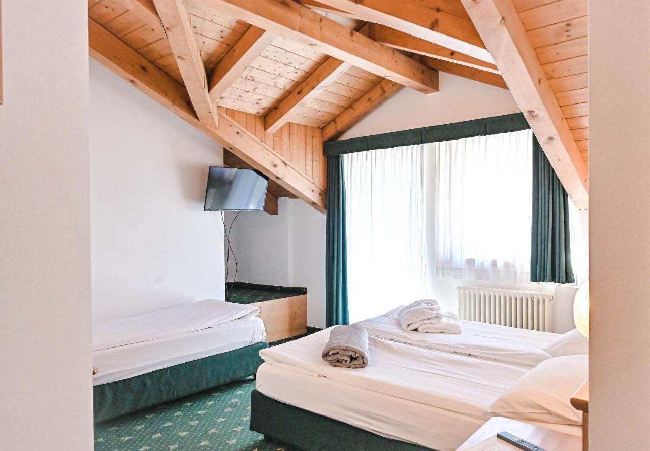 Alp Hotel Dolomiti ديمارو المظهر الخارجي الصورة