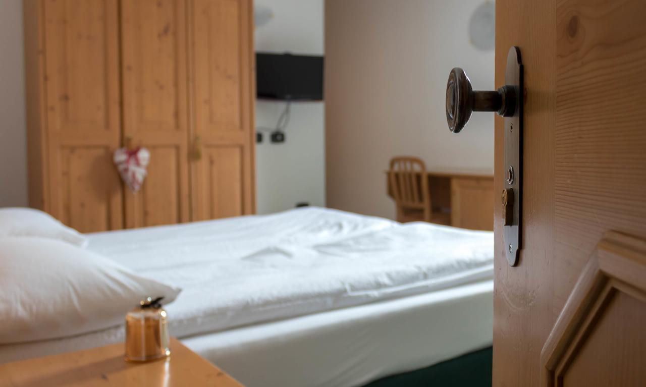 Alp Hotel Dolomiti ديمارو المظهر الخارجي الصورة